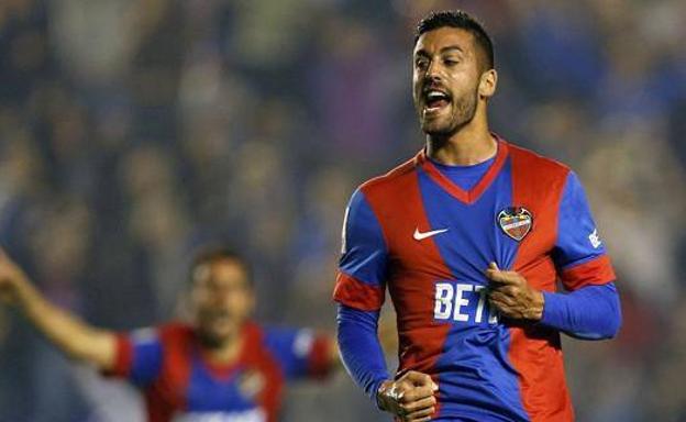 Camarasa, en un partido con el Levante