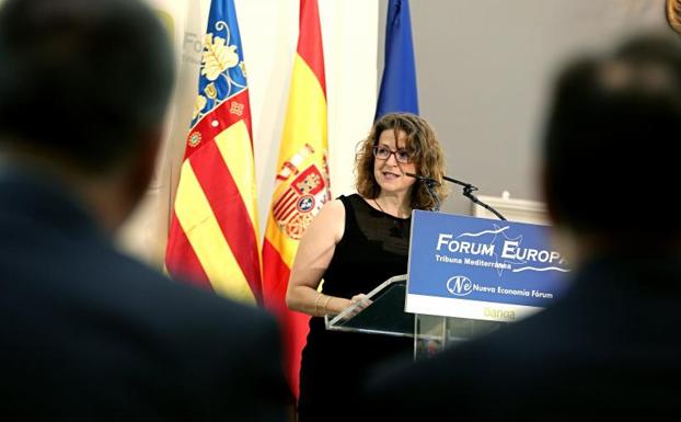 Elena Cebrián, durante su intervención.