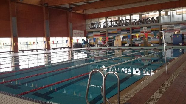 Estado actual de la piscina de la Ciudad Deportiva de Torrent, tras su reforma.