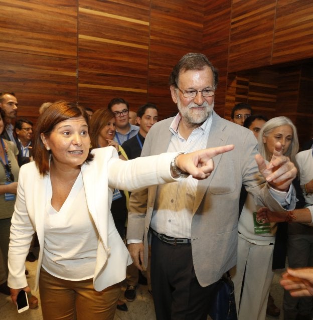 Isabel Bonig y Mariano Rajoy, el sábado en Valencia.