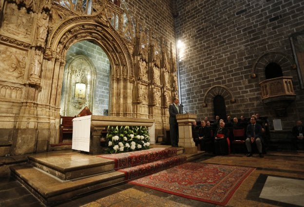 Acto de inauguración de la nueva iluminación de la Capilla del Santo Cáliz, en la Catedral de Valencia.