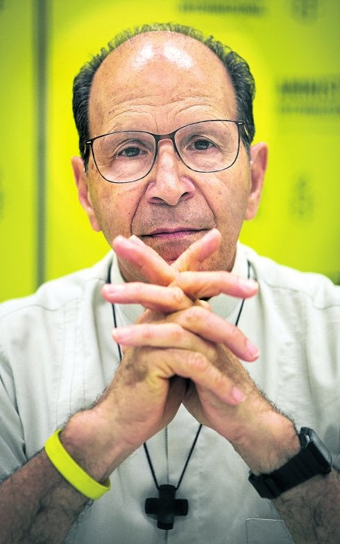 El cura Alejandro Solalinde ha sido propuesto para el Nobel de la Paz por su ayuda a los migrantes. / alberto ferreras