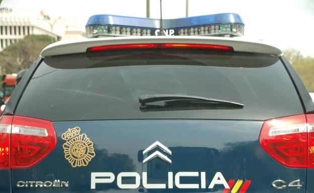 Roba dos bancos de Valencia con la nota: «Esto es un atraco, dame todo el dinero»