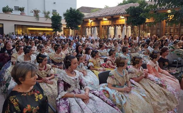 El acto se ha celebrado esta tarde en el Huerto del Museo de Seda de Valencia.