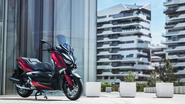X-Max 125 2018. Nueva horquilla y llave inteligente para el renovado X-Max./