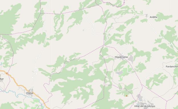 Mapa de la zona montañosa entre Chelva (izq.) e Higueruelas./OpenStreetMap
