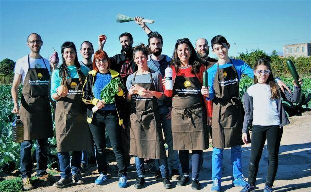 Miembros de Som Alimentació./EFE