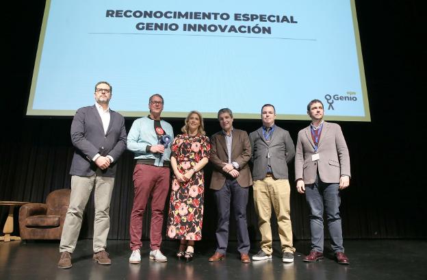 Los premiados. / salvador salas
