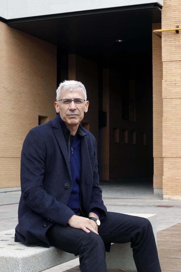 El escritor José Ovejero en LAS PROVINCIAS. / irene marsilla