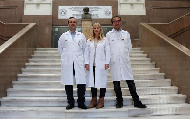 Los doctores Ferrando, Soro y Belda. / lp