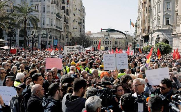 Manifestación de pensionistas en Valencia Manifestación de pensionistas en Valencia