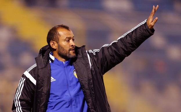 Nuno, cuando entrenaba al Valencia.