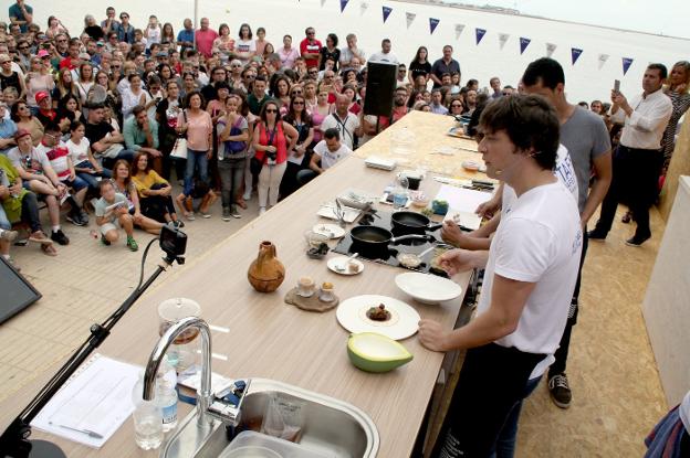 El chef Jordi Cruz durante su participación en la primera edición del D*na, el pasado 1 de octubre. / Tino Calvo