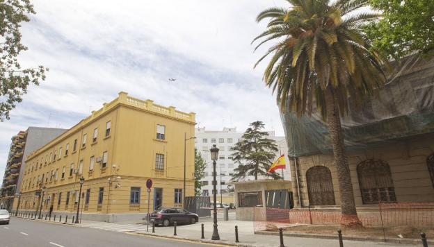 Zapadores, una de las instalaciones policiales más vetustas. / damián torres