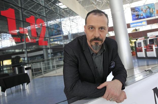 El actor valenciano Fele Martínez, ayer, en los cines Kinépolis de Paterna. / Manuel molines