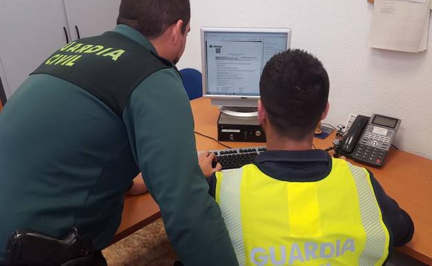 La Guardia Civil esclarece 122 delitos de estafa bancaria en Moraira