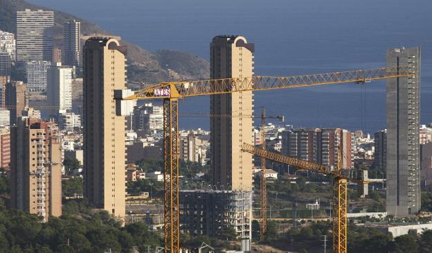 Vista de la ciudad de Benidorm. / Reuters