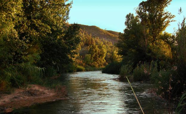 Tramo del río Cabriel que discurre por Casas del Río./Wikimedia Source/Ovsanchez