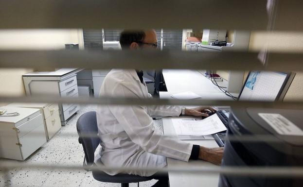 Jóvenes valencianos recibirán ayudas para realizar prácticas en Europa