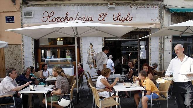 Así fue la despedida de la Horchatería El Siglo