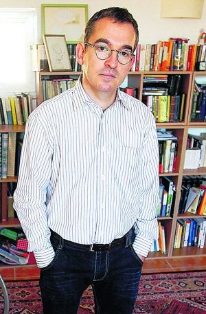El escritor Santiago Posteguillo. ::
JESÚS SIGNES/