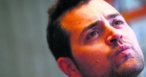 «En el teatro valenciano pasa como en la política, todo va por familias»