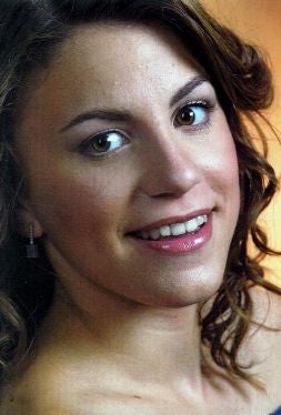 Carolina Giner, Regina dels Jocs Florals./