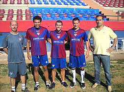 Amarilla, Carlos Martín y Santi Villanueva./
