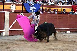 El Cid, durante la corrida de ayer./