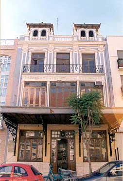 Edificio de la Sociedad de Cazadores en Torrent./