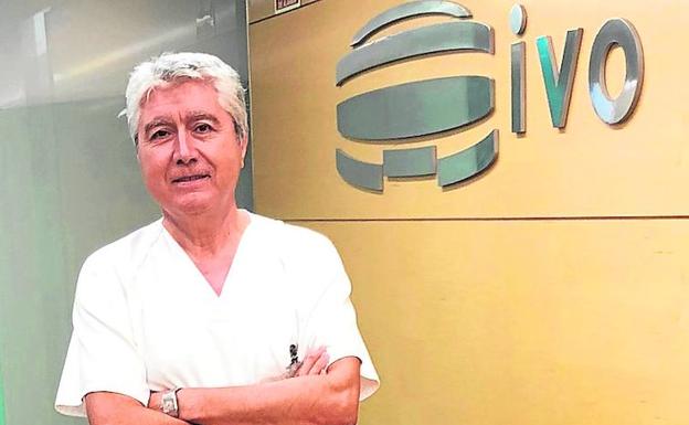 Dr. Arribas, jefe de Servicio de Oncología Radioterápica del IVO. /LP