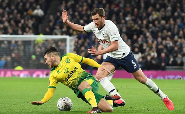 Jan Vertonghen, en un partido entre el Tottenham y el Norwich.