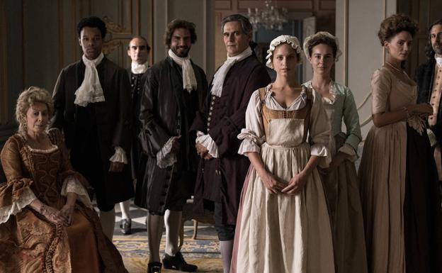 El reparto de 'La cocinera de Castamar', que encabeza Michelle Jenner.