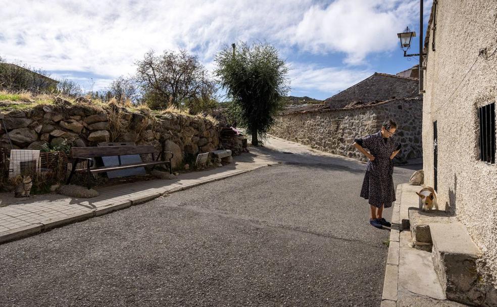 La localidad abulense de Marlín, con unos 30 habitantes, es un ejemplo de la España vacía./EFE