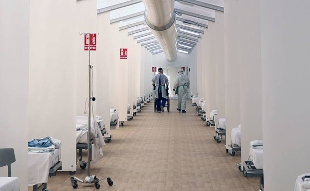 The Council must pay the field hospital's firm for some of the material it delivered late