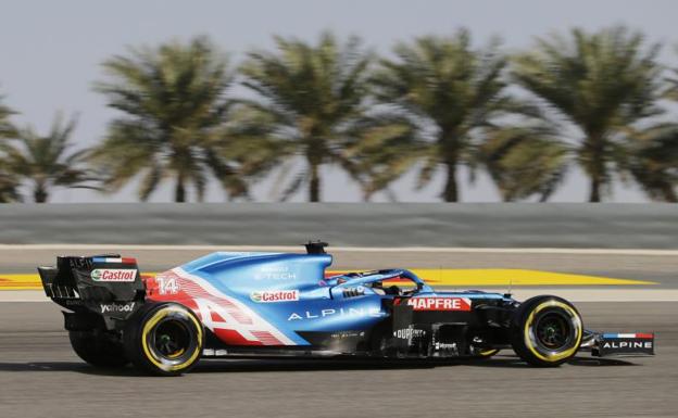 Fernando Alonso, en el circuito de Sakhir./reuters