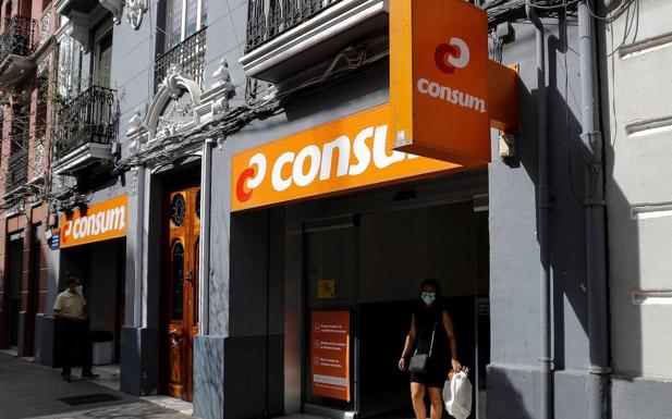 Consum ofrece 4.000 puestos de trabajo para el verano