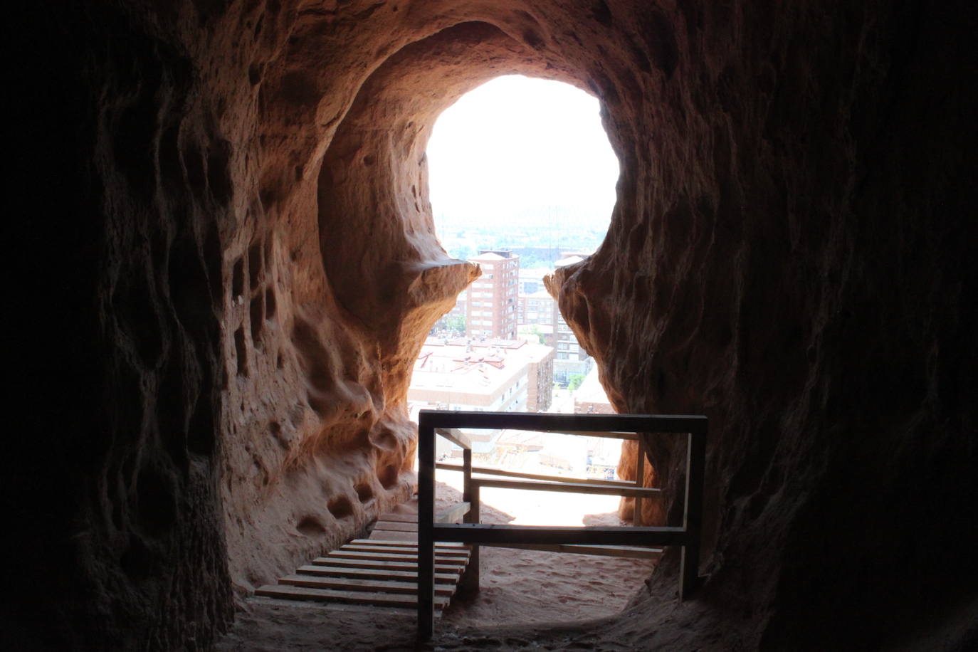 Fotos Cueva De Los 100 Pilares Un Viaje Sensorial A Las Entrañas De