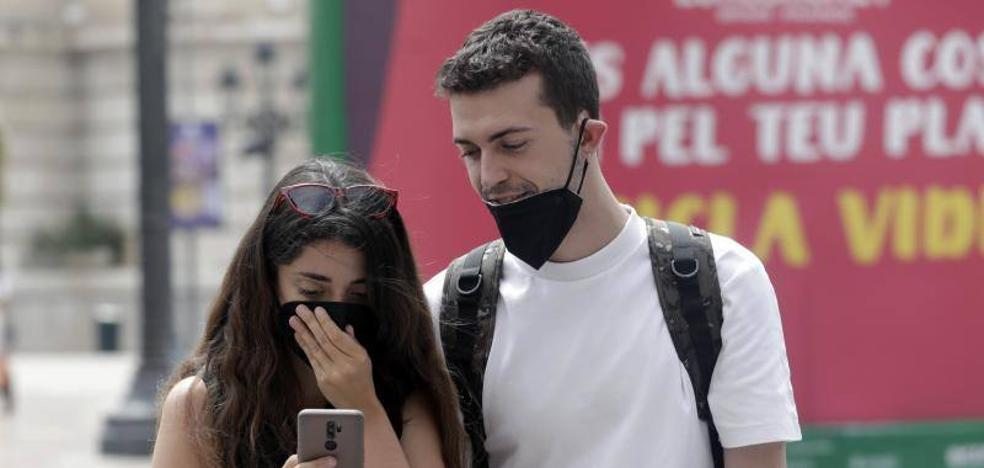 Cuándo nos podemos quitar la mascarilla | El motivo por el que Sanidad aplaza el fin de la mascarilla a las puertas del verano - Vimarsana News