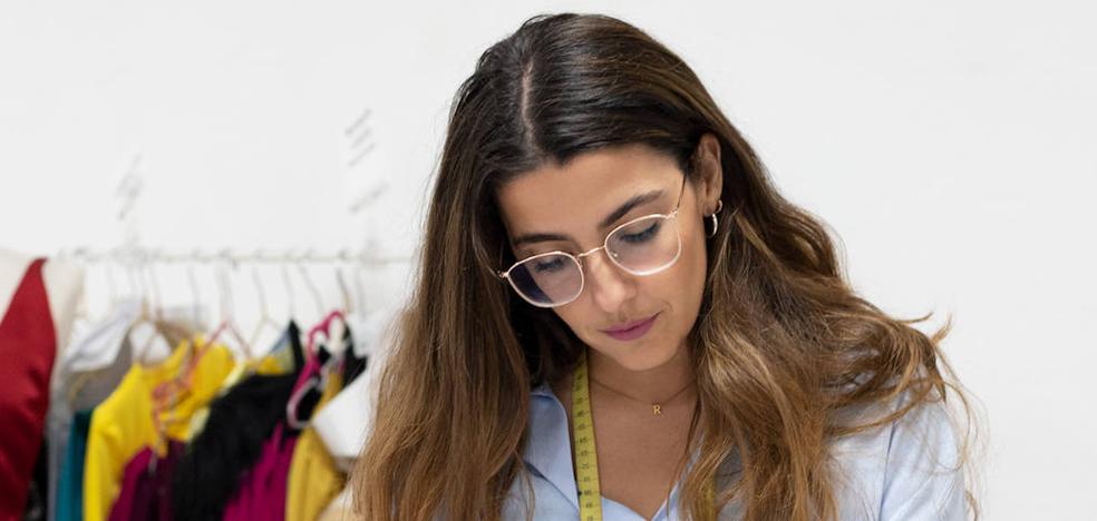 Rocío Botella, de diseñar ropa en un pequeño despacho de Valencia a tener tiendas por toda España - Vimarsana News