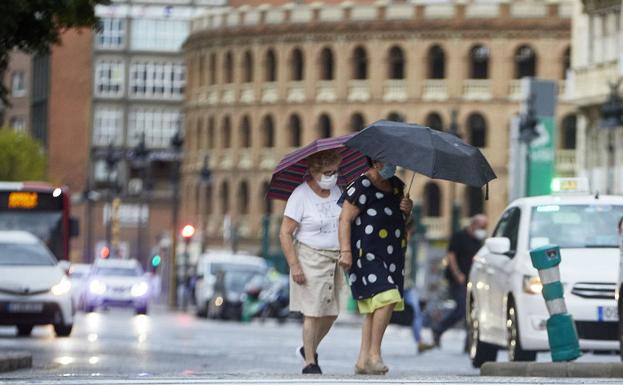 Lluvia en Valencia este verano./Ivan Arlandis