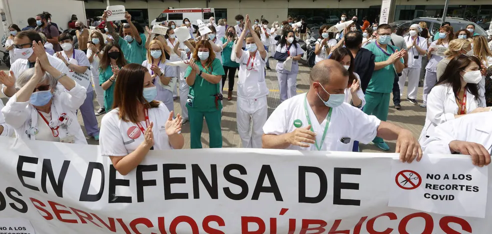 Los médicos valencianos, en pie de guerra contra Sanidad