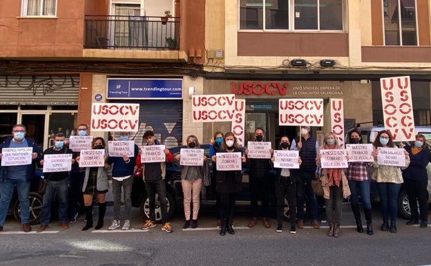 Concentración organizada por la Federación de Enseñanza de la USO CV. 