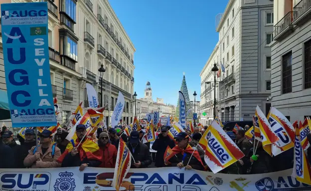 Manifestantes de la Policía Nacional y la Guardia Civil en Madrid. 