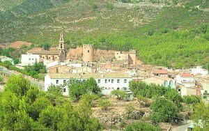 Torres. El Castillo de Argelita, en Castellón, data de finales del siglo XII. ::                             LP/